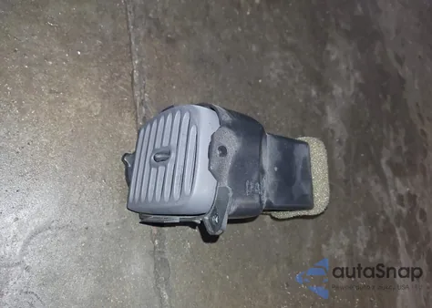 1999 Ford F-150 Lariat/Xl/Xlt из США, поврежденный, VIN 2FTRF08W0XCA35168